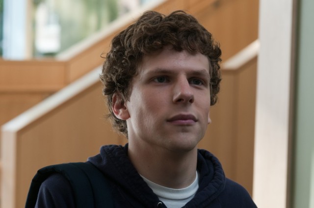 Jesse Eisenberg karate