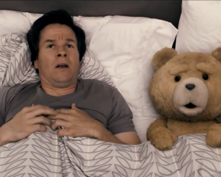 FOTO: Seth MacFarlane Mark Wahlberg Ted